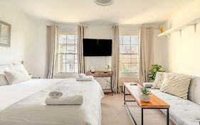 Kings Cross Pad